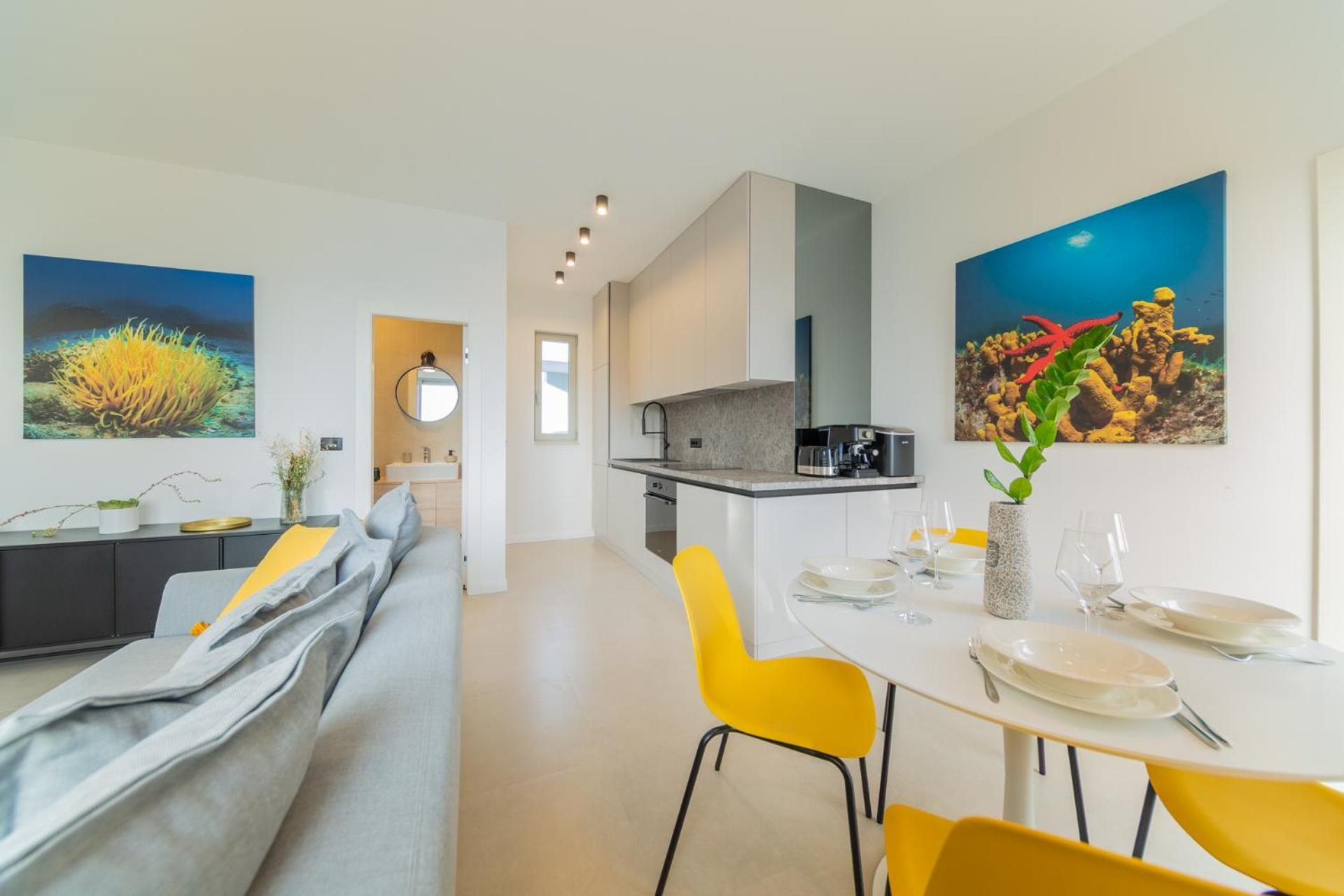 Seaside Elegance Suites Komiza Exterior photo